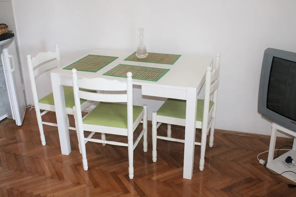 Apartment Bile Kastela 0*,  Croatia