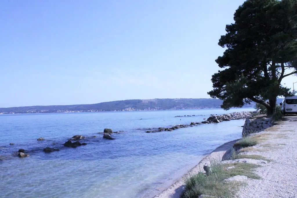 Apartment Bile Kastela Croatia